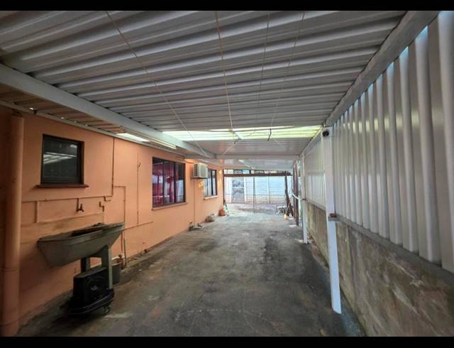 2 BEDROOM PROPERTY TO RENT IN REDCLIFFE